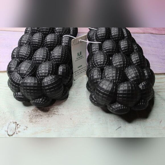 Adult Unisex Lychee Non Slip Slippers 10.5 to 11.5 Women's - Picture 2 of 4